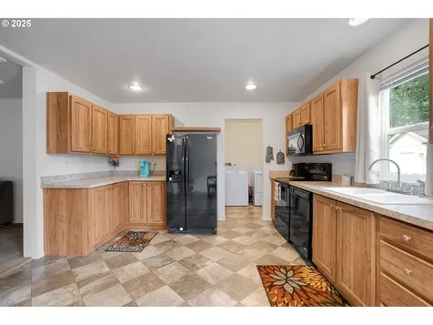15664 S Fawn View Way Molalla OR 97038