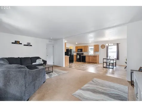 15664 S Fawn View Way Molalla OR 97038