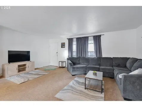 15664 S Fawn View Way Molalla OR 97038