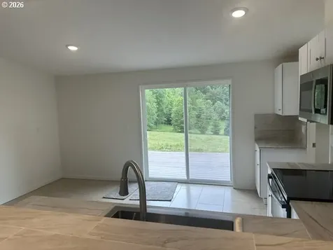 257 Easy Street Road Silver Lake WA 98645