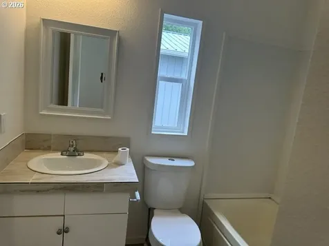 257 Easy Street Road Silver Lake WA 98645