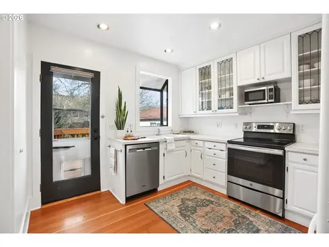 3323 SE 55th Avenue Portland OR 97206