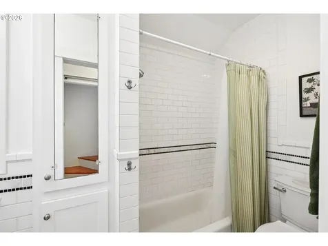 3323 SE 55th Avenue Portland OR 97206
