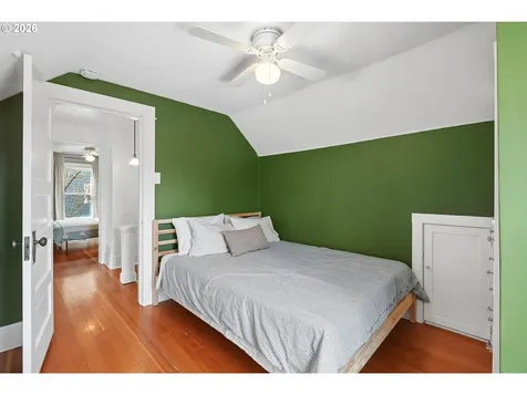 3323 SE 55th Avenue Portland OR 97206