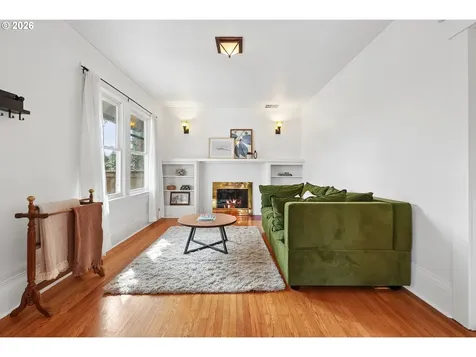 3323 SE 55th Avenue Portland OR 97206