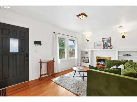 3323 SE 55th Avenue Portland OR 97206