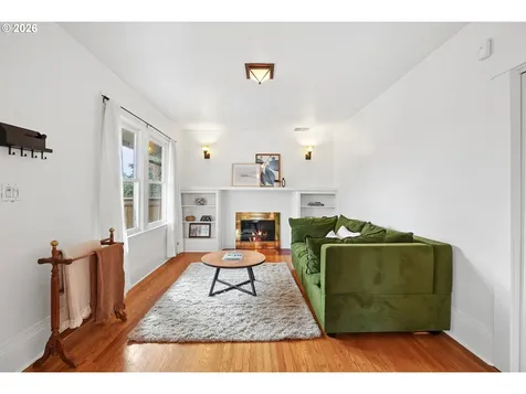3323 SE 55th Avenue Portland OR 97206