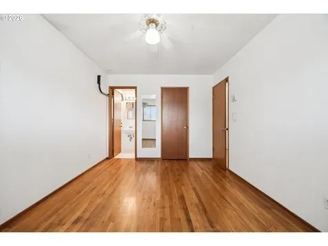 16910 SE Morrison Court Portland OR 97233