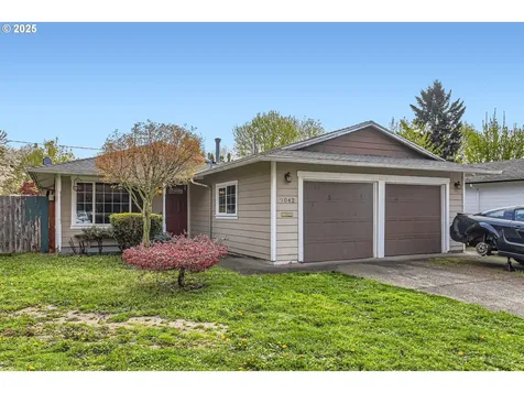 9042 N Chautauqua Place Portland OR 97217