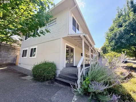 3511 SE Milwaukie Avenue Portland OR 97202