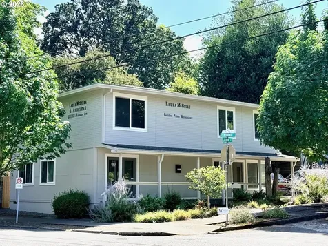 3511 SE Milwaukie Avenue Portland OR 97202