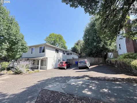 3511 SE Milwaukie Avenue Portland OR 97202