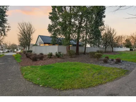 18205 SE 17th Street Vancouver WA 98683