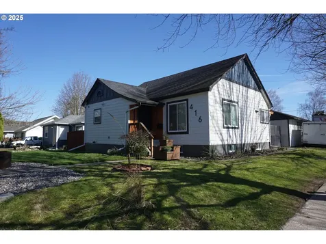 416 17th Avenue Longview WA 98632