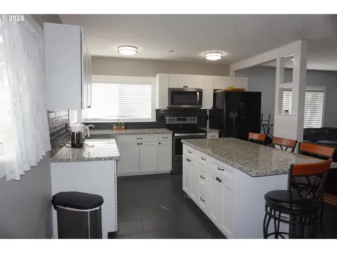 416 17th Avenue Longview WA 98632