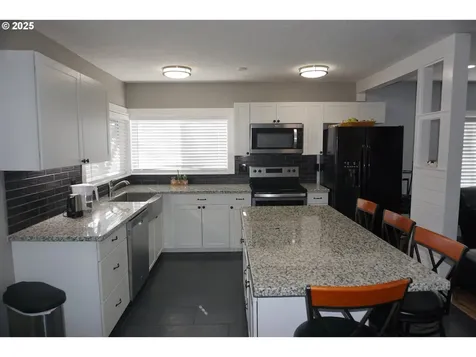 416 17th Avenue Longview WA 98632
