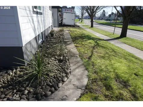 416 17th Avenue Longview WA 98632