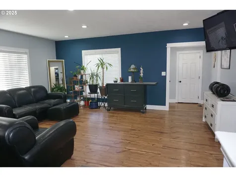 416 17th Avenue Longview WA 98632