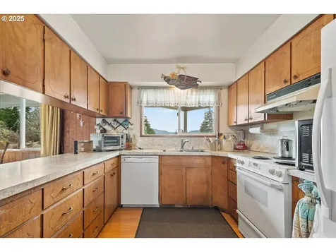 19362 S Henrici Road Oregon City OR 97045