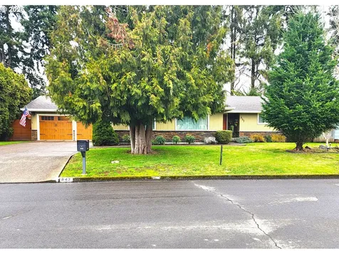 843 Tivoli Avenue Eugene OR 97404