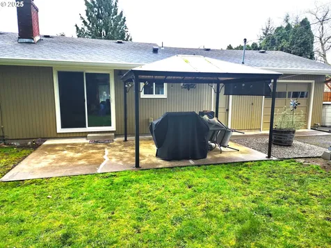 843 Tivoli Avenue Eugene OR 97404
