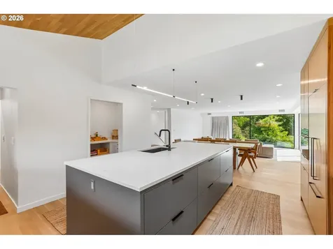 3905 N Overlook Terrace Portland OR 97227