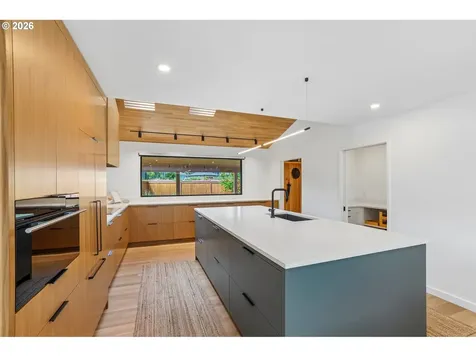 3905 N Overlook Terrace Portland OR 97227