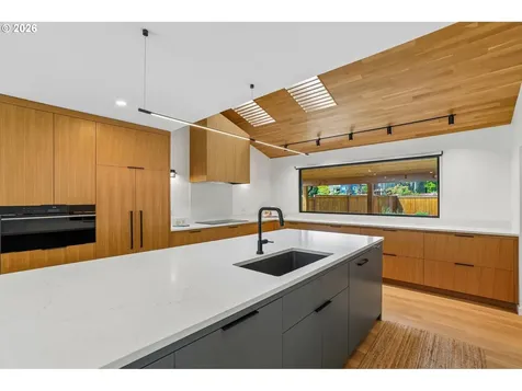 3905 N Overlook Terrace Portland OR 97227