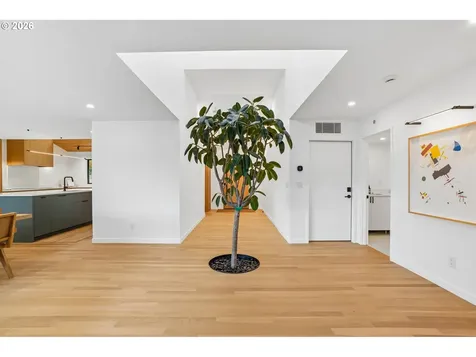 3905 N Overlook Terrace Portland OR 97227
