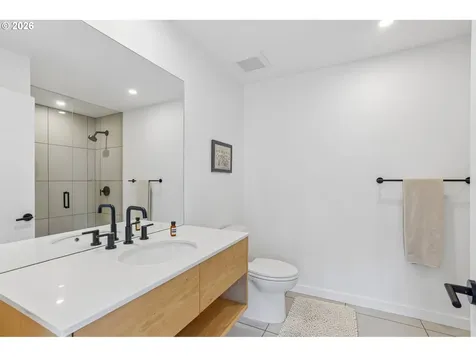 3905 N Overlook Terrace Portland OR 97227