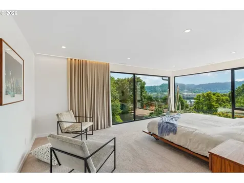 3905 N Overlook Terrace Portland OR 97227