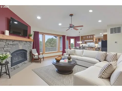 2263 SE Landings Way Prineville OR 97754