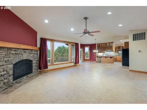 2263 SE Landings Way Prineville OR 97754