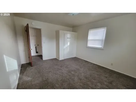 407 NE Waite Street Myrtle Creek OR 97457