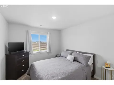 6316 NE Planter Street Albany OR 97321