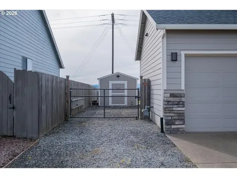 6316 NE Planter Street Albany OR 97321