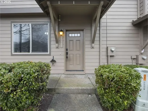 38587 Limerick Street Sandy OR 97055