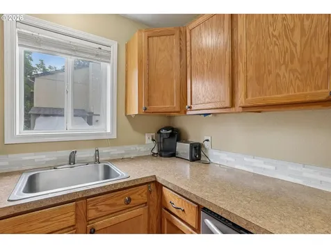 216 SE Township Road Canby OR 97013
