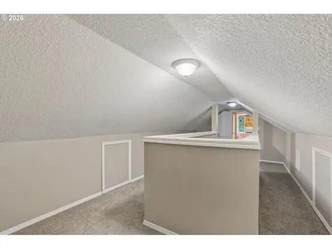 216 SE Township Road Canby OR 97013
