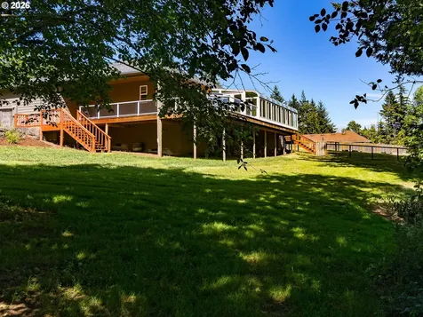 201 Robson Road Washougal WA 98671