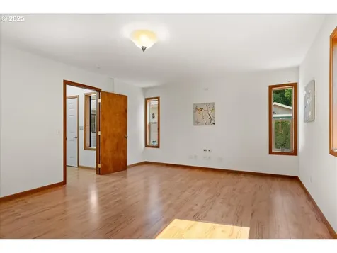 115 Willow Street Silverton OR 97381