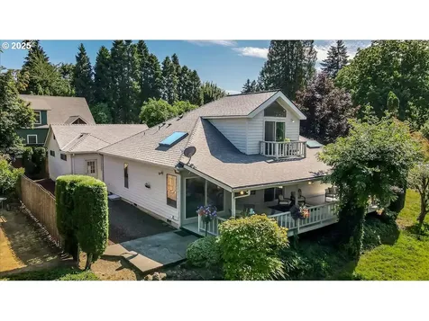 115 Willow Street Silverton OR 97381