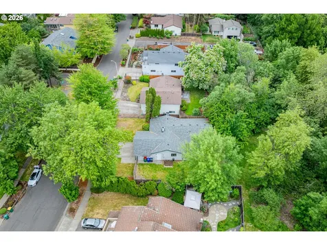 7750 SW Raintree Drive Beaverton OR 97008