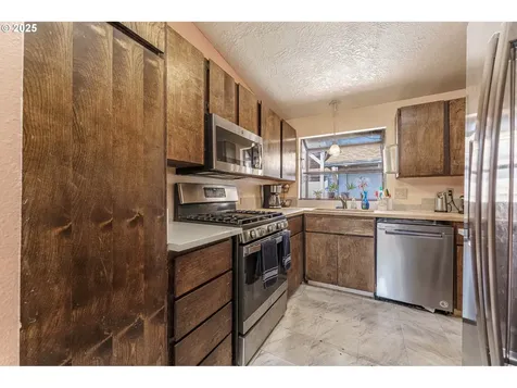 7909 SE 79th Avenue Portland OR 97206