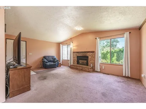 7909 SE 79th Avenue Portland OR 97206