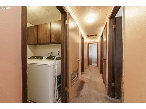 7909 SE 79th Avenue Portland OR 97206