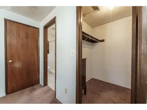 7909 SE 79th Avenue Portland OR 97206