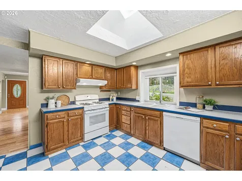 4545 SW Taylors Ferry Road Portland OR 97219