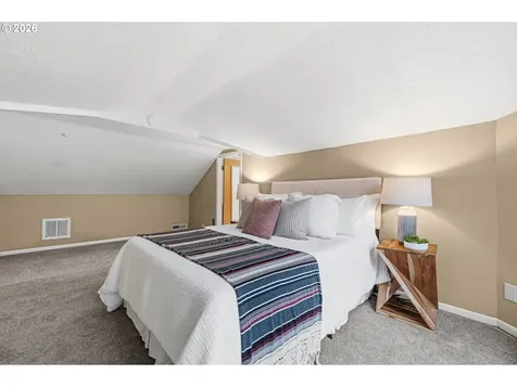 4545 SW Taylors Ferry Road Portland OR 97219