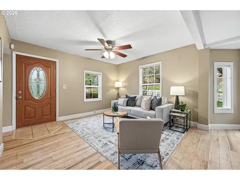 4545 SW Taylors Ferry Road Portland OR 97219